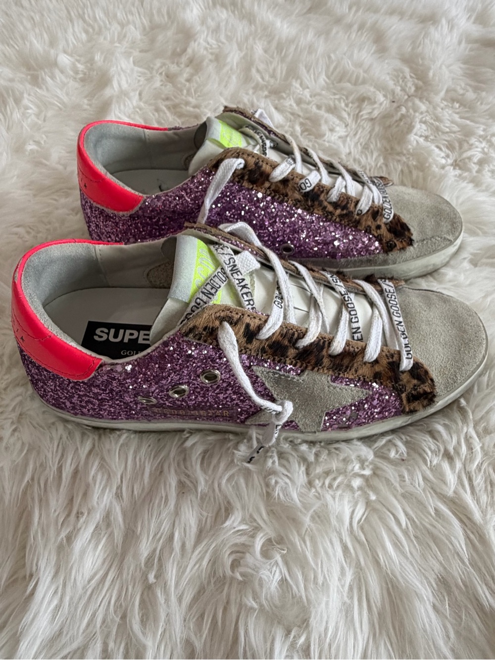 Golden Goose Superstar (GGDB/SSTAR)
Sneakers - Women's EU 36